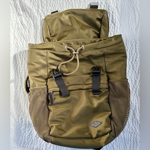 MZ Wallace Large Olive Bleeker Rucksack Backpack EUC Super Cool Versatile Bag!😎 - Picture 12 of 13